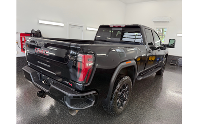 gmc-sierra-2500hd-6-6l-8cyl-4wd - 2