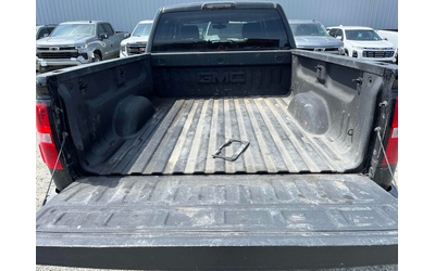 Gmc Sierra 5.3L 8cyl 4WD - автомобили, коли, обяви за нови и употребявани 10