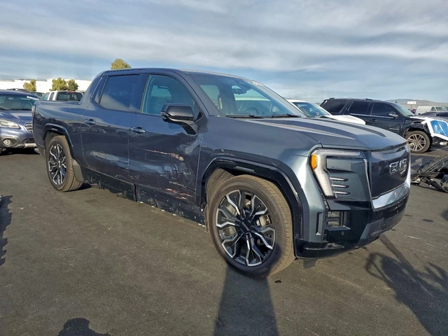 Gmc Sierra EV DENALI AWD - автомобили, коли, обяви за нови и употребявани 2