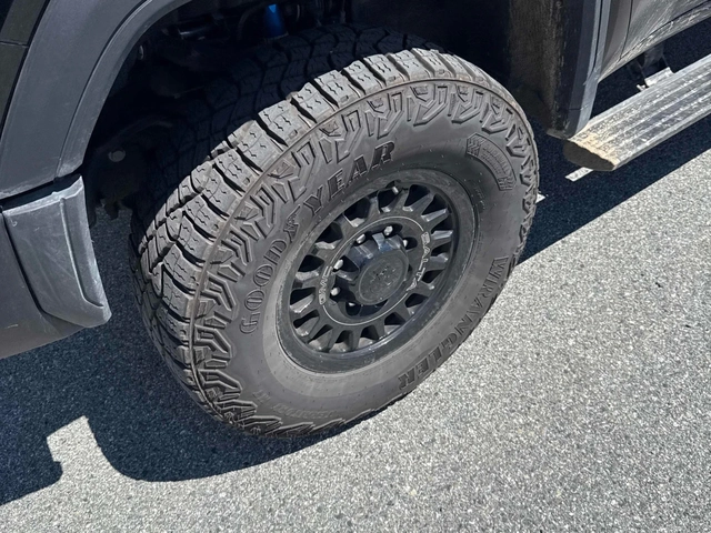 Gmc Sierra 2500 AT4X / CARFAX - автомобили, коли, обяви за нови и употребявани 5