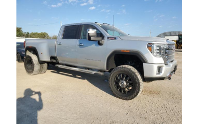 gmc-sierra-6-6l-8-4x4-w-rear-wheel-drv - 3