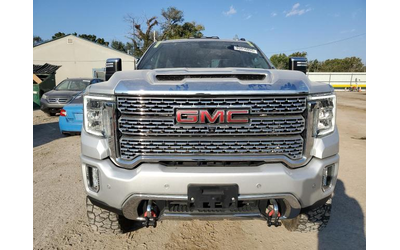 gmc-sierra-6-6l-8-4x4-w-rear-wheel-drv - 4