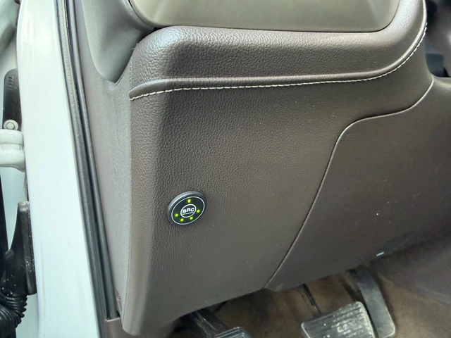 Gmc Sierra 2500HD DENALI, LPG - автомобили, коли, обяви за нови и употребявани 15