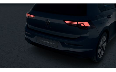 VW Golf Golf 8 Life Plus 2.0 TDI SCR DSG - автомобили, коли, обяви за нови и употребявани 7