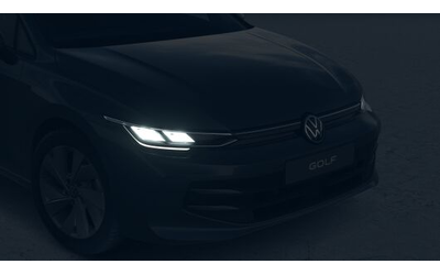 VW Golf Golf 8 Life Plus 2.0 TDI SCR DSG - автомобили, коли, обяви за нови и употребявани 6