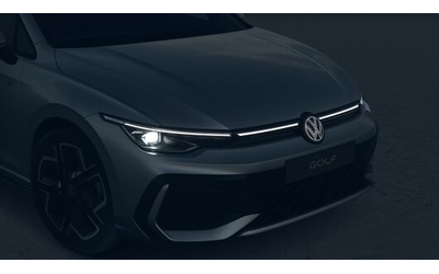VW Golf Golf 8 R-Line Plus 1.5 eTSI OPF DSG - автомобили, коли, обяви за нови и употребявани 6