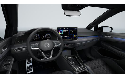 VW Golf Golf 8 R-Line Plus 1.5 eTSI OPF DSG - автомобили, коли, обяви за нови и употребявани 9