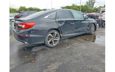 honda-accord-1-5l-4-front-wheel-drive - 2