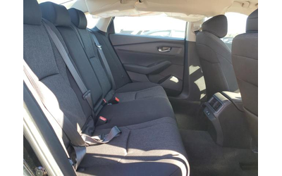 Honda Accord 1.5L 4 Front-wheel Drive - автомобили, коли, обяви за нови и употребявани 10