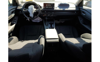 Honda Accord 1.5L 4 Front-wheel Drive - автомобили, коли, обяви за нови и употребявани 8