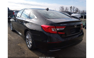 honda-accord-1-5l-i-4-di-dohc-vvt-turbo-192hp-front-wheel-drive - 2