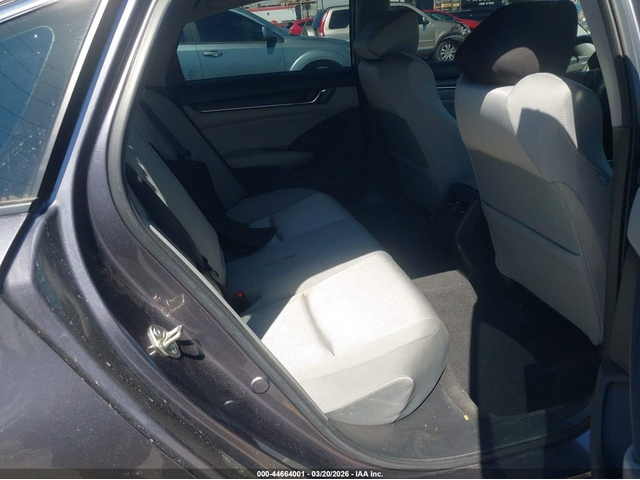 Honda Accord 1.5L I-4 DI, DOHC, VVT, TURBO, 192HP Front Wheel Drive - автомобили, коли, обяви за нови и употребявани 7