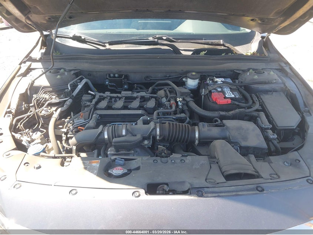 Honda Accord 1.5L I-4 DI, DOHC, VVT, TURBO, 192HP Front Wheel Drive - автомобили, коли, обяви за нови и употребявани 9