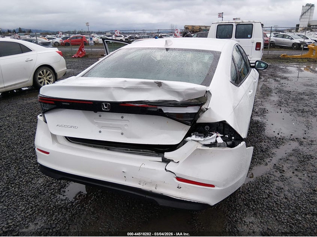 Honda Accord 1.5L I-4 DI, DOHC, VVT, TURBO, 192HP Front Wheel Drive - автомобили, коли, обяви за нови и употребявани 5