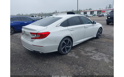 honda-accord-1-5l-i-4-di-dohc-vvt-turbo-192hp-front-wheel-drive - 3