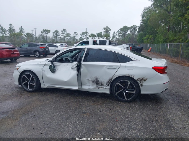 Honda Accord 1.5L I-4 DI, DOHC, VVT, TURBO, 192HP Front Wheel Drive - автомобили, коли, обяви за нови и употребявани 5