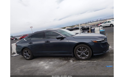 Honda Accord 1.5L I-4 DI, DOHC, VVT, TURBO, 192HP Front Wheel Drive - автомобили, коли, обяви за нови и употребявани 12