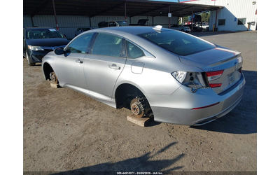 honda-accord-1-5l-i-4-di-dohc-vvt-turbo-192hp-front-wheel-drive - 2