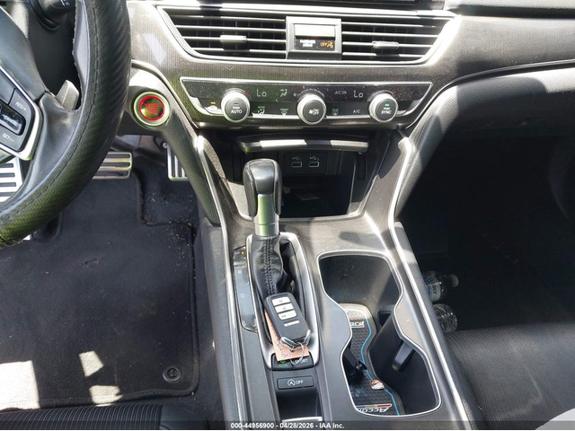 Honda Accord 1.5L I-4 DI, DOHC, VVT, TURBO, 192HP Front Wheel Drive - автомобили, коли, обяви за нови и употребявани 10