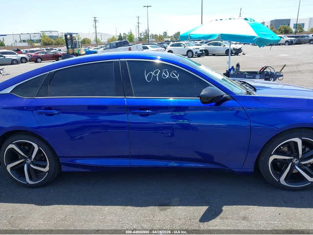 Honda Accord 1.5L I-4 DI, DOHC, VVT, TURBO, 192HP Front Wheel Drive - автомобили, коли, обяви за нови и употребявани 13