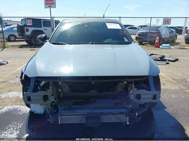 Honda Accord 1.5L I-4 DI, DOHC, VVT, TURBO, 192HP Front Wheel Drive - автомобили, коли, обяви за нови и употребявани 12