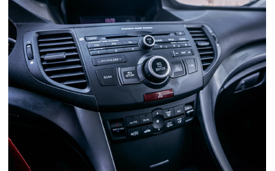 Honda Accord 2.2 i-DTEC Automatic! С ГАРАНЦИЯ! - автомобили, коли, обяви за нови и употребявани 10