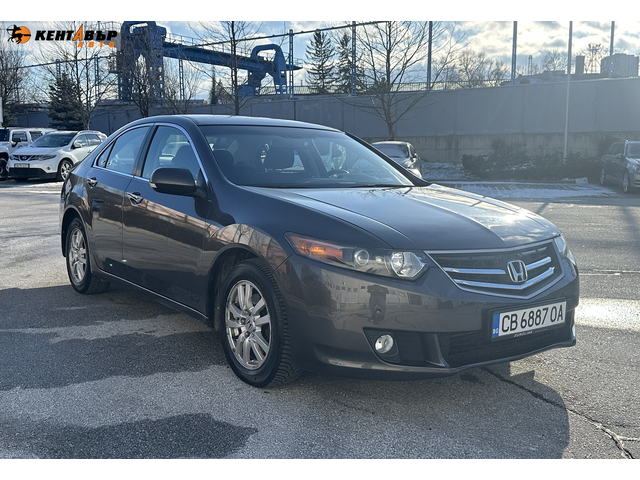 Honda Accord 2.0i 156 к.с./ГАРАНЦИЯ ОТ КЕНТАВЪР - автомобили, коли, обяви за нови и употребявани 5