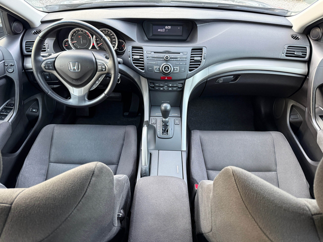 Honda Accord 2.0i 156hp Automatic - автомобили, коли, обяви за нови и употребявани 8