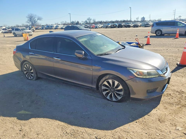 Honda Accord 2.0L 4 Front-wheel Drive - автомобили, коли, обяви за нови и употребявани 3