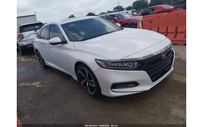 honda-accord-2-0l-i-4-di-dohc-vvt-turbo-252hp-front-wheel-drive - 0