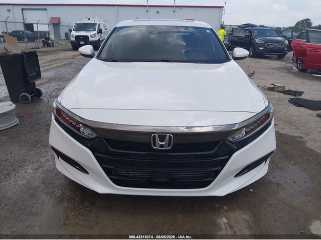 Honda Accord 2.0L I-4 DI, DOHC, VVT, TURBO, 252HP Front Wheel Drive - автомобили, коли, обяви за нови и употребявани 11