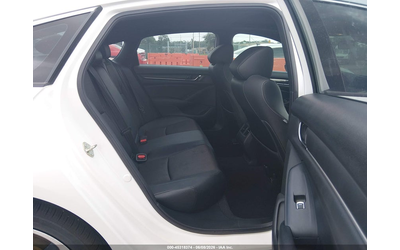 Honda Accord 2.0L I-4 DI, DOHC, VVT, TURBO, 252HP Front Wheel Drive - автомобили, коли, обяви за нови и употребявани 7