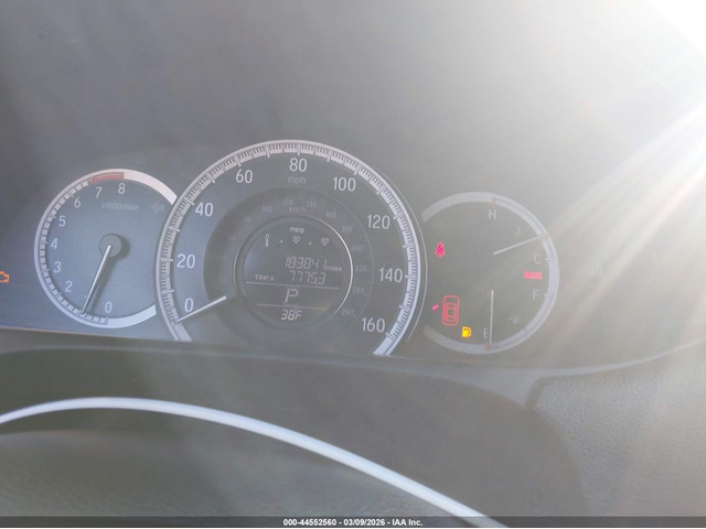 Honda Accord 2.4L I-4 DI, DOHC, VVT, 185HP Front Wheel Drive - автомобили, коли, обяви за нови и употребявани 6