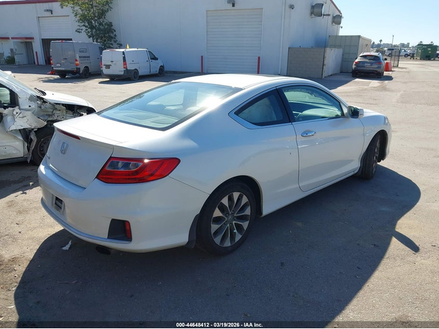 Honda Accord 2.4L I-4 DI, DOHC, VVT, 185HP Front Wheel Drive - автомобили, коли, обяви за нови и употребявани 3