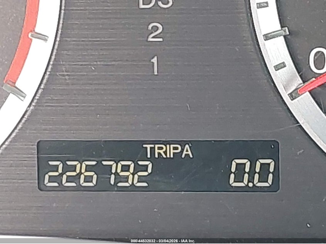 Honda Accord 2.4L I-4 DOHC, VVT, 177HP Front Wheel Drive - автомобили, коли, обяви за нови и употребявани 15