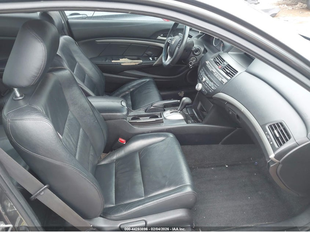 Honda Accord 2.4L I-4 DOHC, VVT, 190HP Front Wheel Drive - автомобили, коли, обяви за нови и употребявани 4
