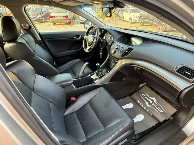 Honda Accord 2.0i * * ПЪЛНА СЕРВИЗНА ИСТОРИЯ* * - автомобили, коли, обяви за нови и употребявани 7