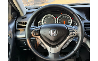 Honda Accord 2.0i * * ПЪЛНА СЕРВИЗНА ИСТОРИЯ* * - автомобили, коли, обяви за нови и употребявани 9