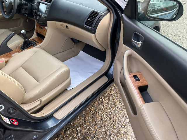 Honda Accord 2.2i- CDTI - автомобили, коли, обяви за нови и употребявани 14