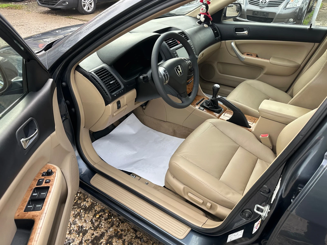 Honda Accord 2.2i- CDTI - автомобили, коли, обяви за нови и употребявани 8