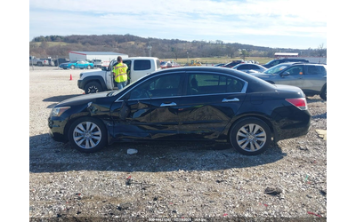 Honda Accord 3.5L V-6 VVT, 271HP Front Wheel Drive - автомобили, коли, обяви за нови и употребявани 13