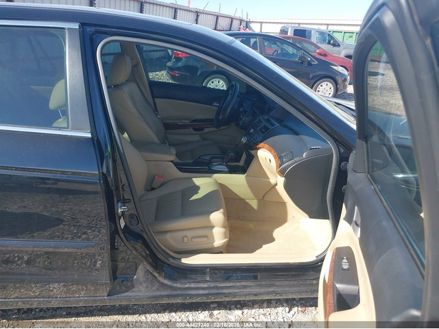 Honda Accord 3.5L V-6 VVT, 271HP Front Wheel Drive - автомобили, коли, обяви за нови и употребявани 4