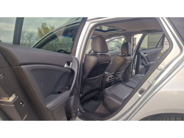 Honda Accord ЛИЗИНГ - автомобили, коли, обяви за нови и употребявани 9