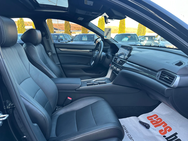 Honda Accord - автомобили, коли, обяви за нови и употребявани 8