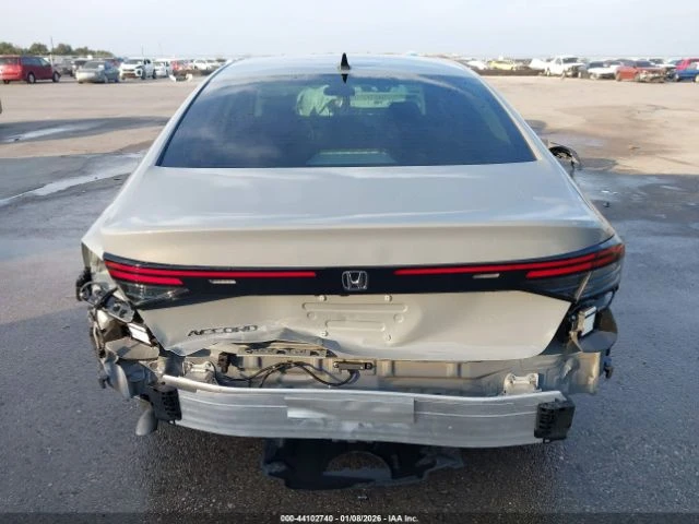 Honda Accord - автомобили, коли, обяви за нови и употребявани 15