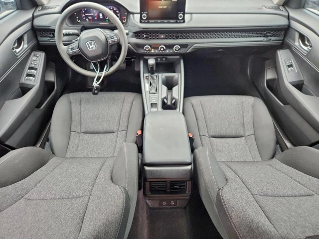 Honda Accord LX - автомобили, коли, обяви за нови и употребявани 7