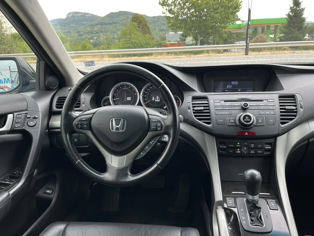 Honda Accord 2.4I-VTEC 201кс АВТОМАТ КОЖА АВТОПИЛОТ ПЕРФЕКТНА - автомобили, коли, обяви за нови и употребявани 11