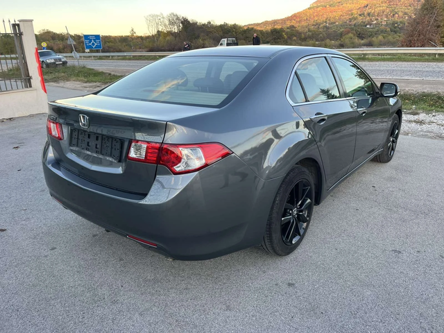 Honda Accord 2.2I-DTEC 150кс 6 СКОРОСТИ АВТОПИЛОТ КЛИМАТРОНИК - автомобили, коли, обяви за нови и употребявани 3