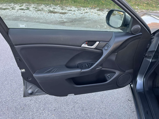 Honda Accord 2.2I-DTEC 150кс 6 СКОРОСТИ АВТОПИЛОТ КЛИМАТРОНИК - автомобили, коли, обяви за нови и употребявани 6