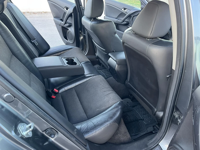 Honda Accord 2.2I-DTEC 150кс 6 СКОРОСТИ АВТОПИЛОТ КЛИМАТРОНИК - автомобили, коли, обяви за нови и употребявани 9